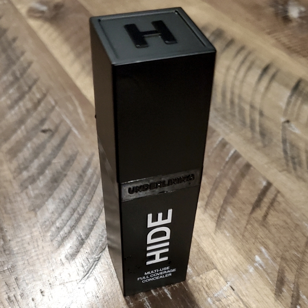 HIDE - FULL COVERAGE CONCEALER